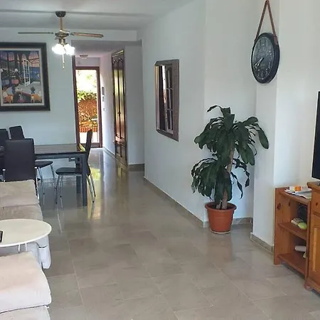 Planta Baja Cerca De La Playa Costa Апартаменты *